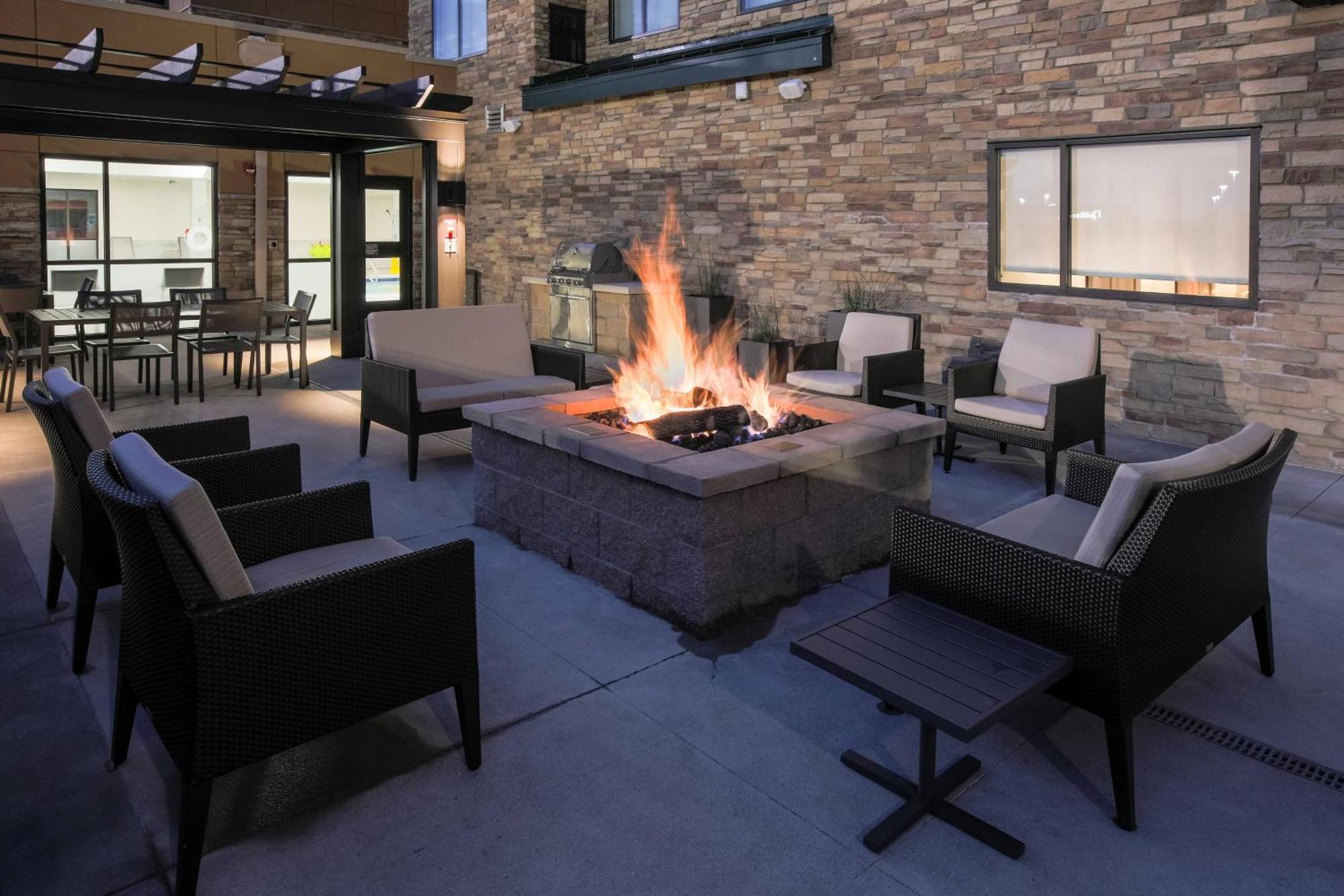 Residence Inn By Marriott Louisville East/Oxmoor Exteriér fotografie